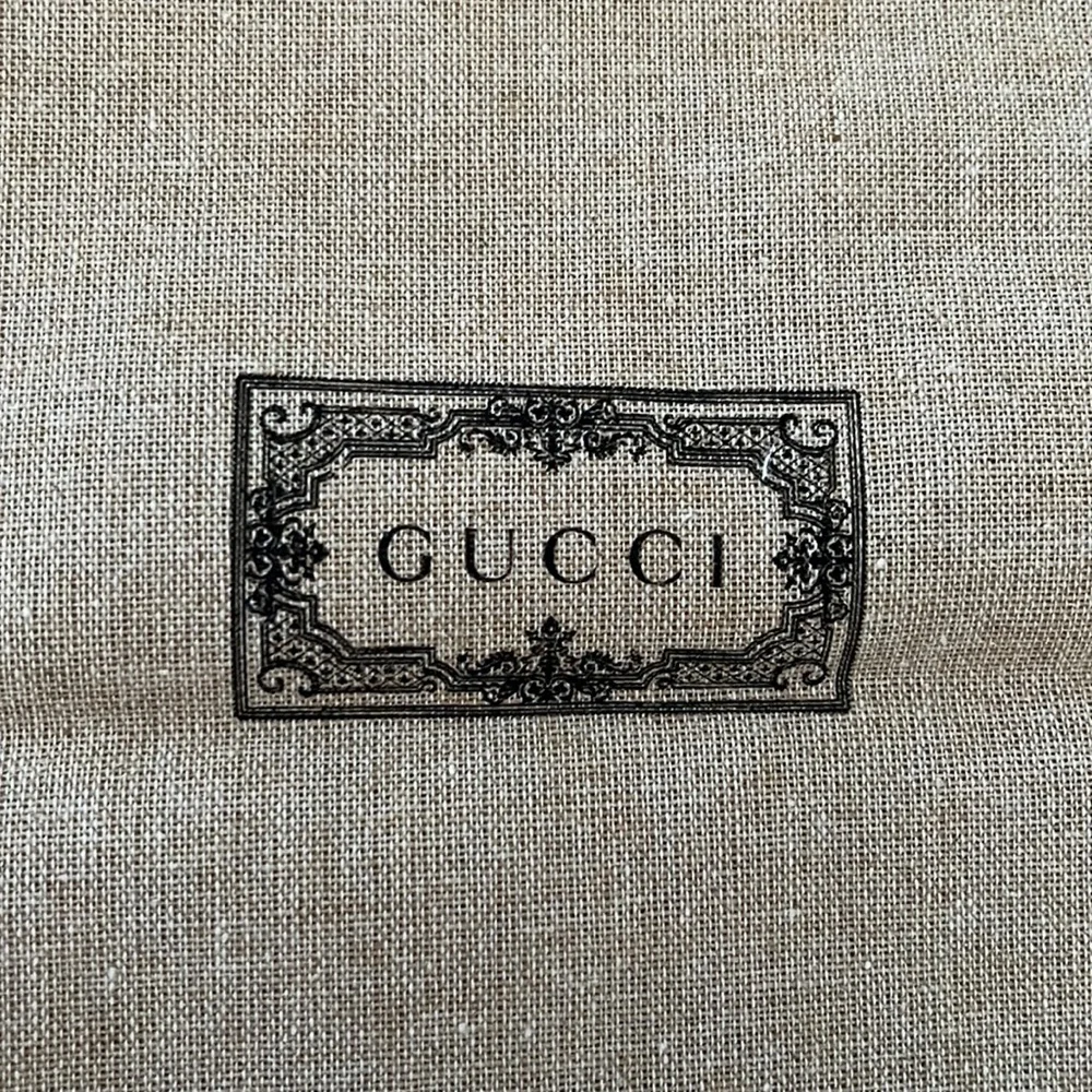 Gucci logo shoebags